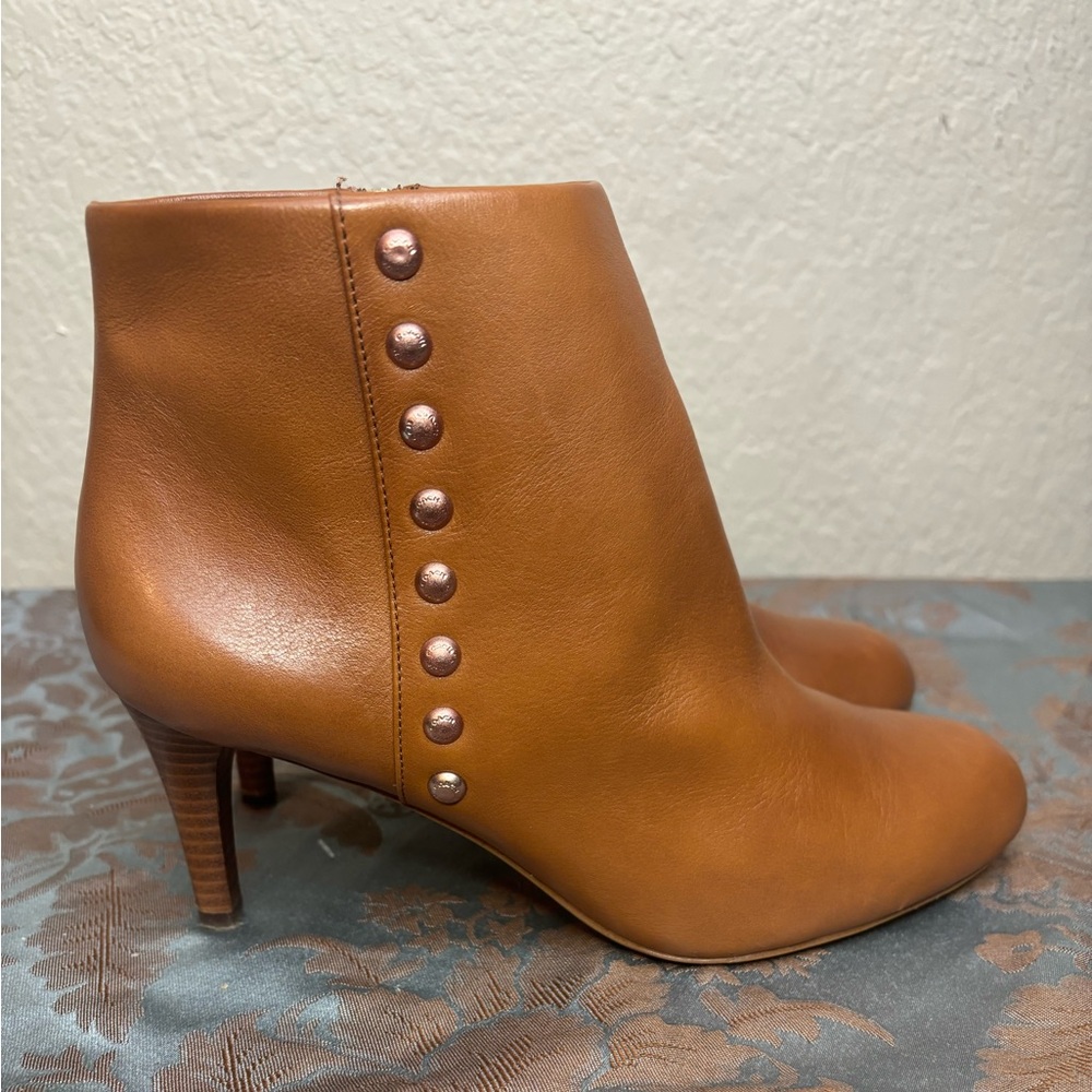 Coach Hickory Calf Ankle Heeled Booties in Saddle Size 6.5 - Picture 8 of 15